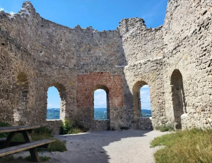Burgruine Mödling, Mödling, Austria, Austria